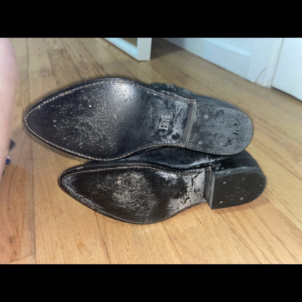 Frye Distressed Black Billy Stud Short Cowboy Boots/Booties - Picture 8 of 9